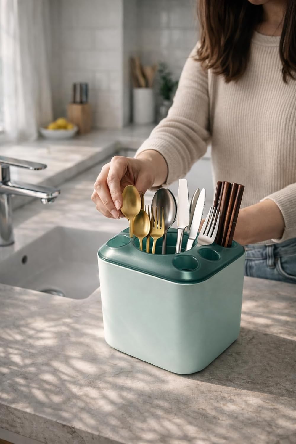 Multifunction Toothbrush Holder Organizer with Drain Tray – Bathroom Countertop Storage Stand for Toothbrush, Razor & Makeup Brushes | Plastic Kitchen Cutlery & Spoon Holder