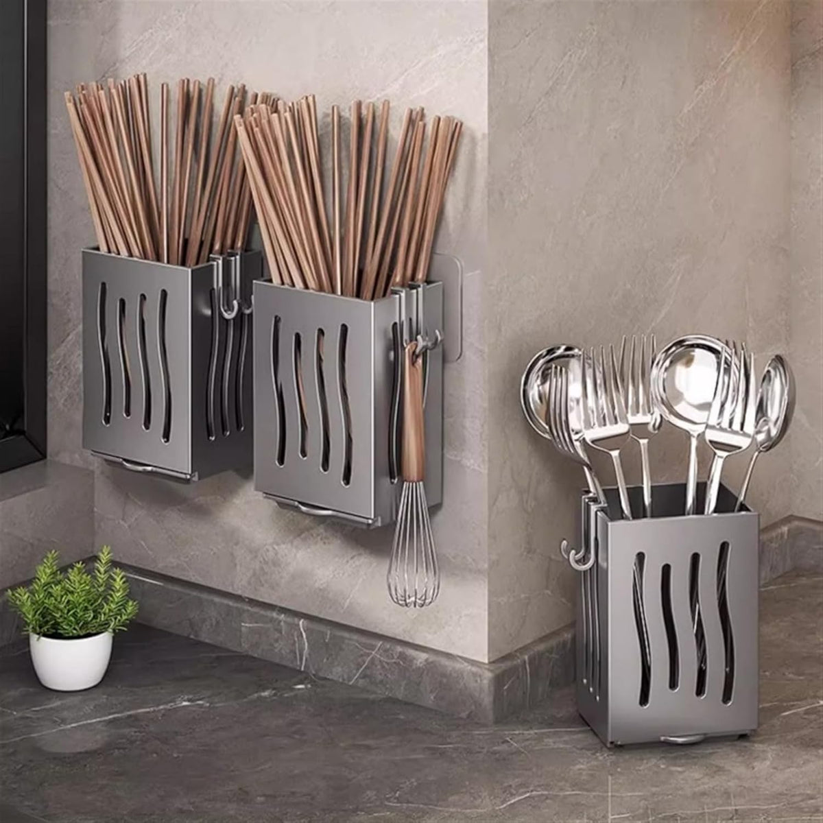 Wall-Mounted Cutlery Racks Plastic Storage Box Chopstick Knives Draining Hooks Multifunctional Organizer