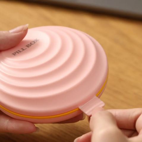 Portable Round Moisture-Proof Pill Box