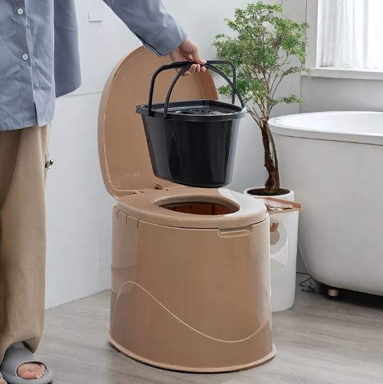 Portable Toilet with Lid with Paper Towel Holder, Travel Toilet Compact Bucket Seat, Outdoor Indoor Toilet For Camping and Hiking